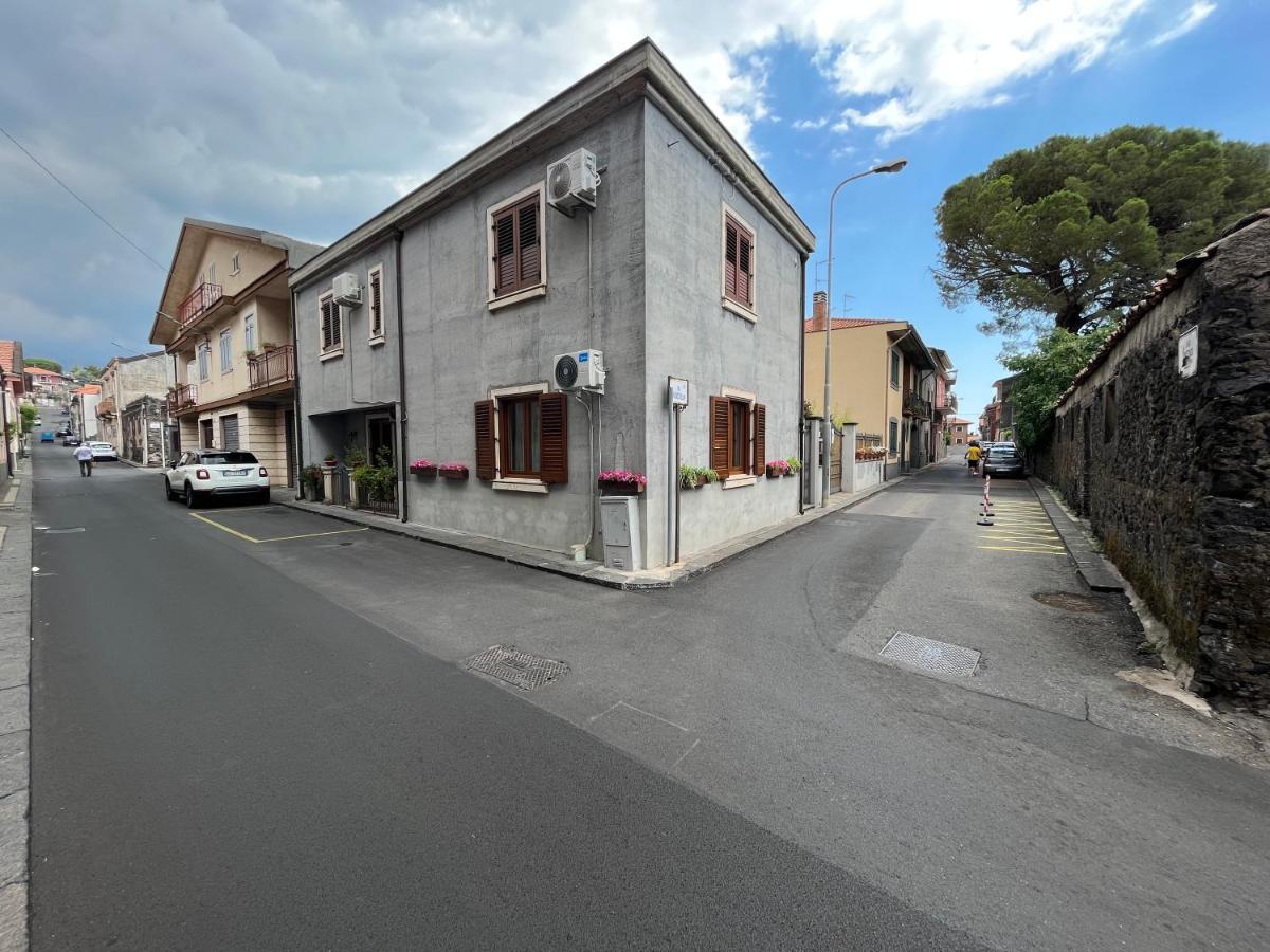 Il Borghetto Di San Giuseppe Etnarooms&Apartments Nicolosi Exteriér fotografie